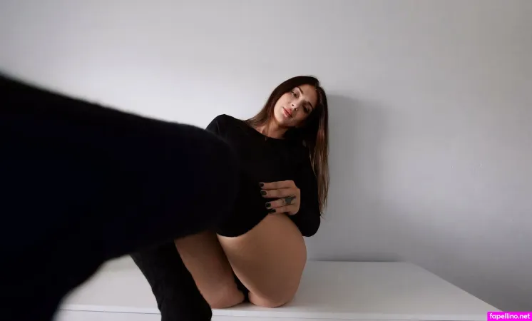 Fionaluxe OnlyFans Thumbnail #tla2WEEuLc