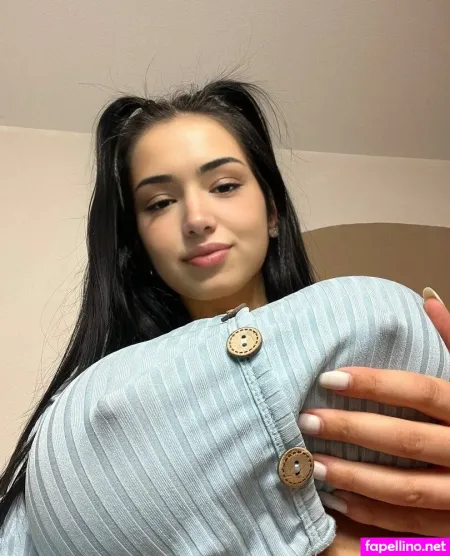 Fionaparkerx OnlyFans Thumbnail #yLBj9JrOEh