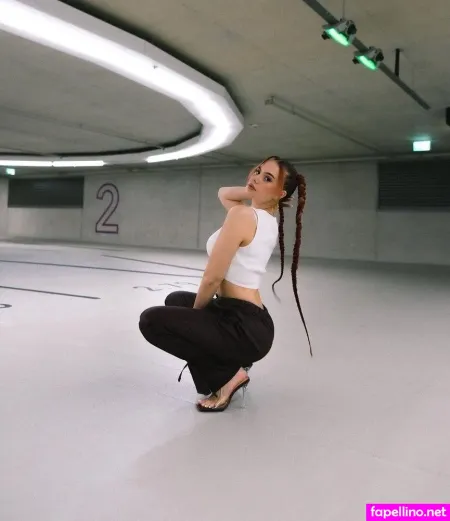 Fioonaax OnlyFans Thumbnail #aeiQ8o994W