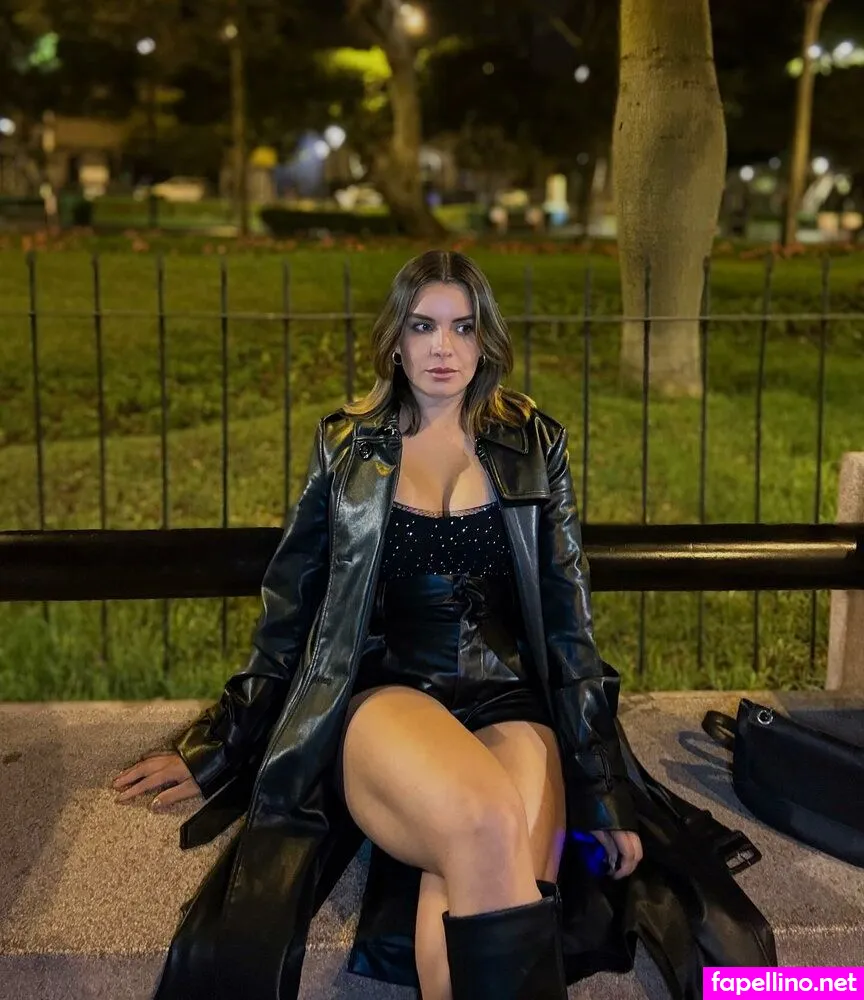 fiorellaretiz Nude Leaked OnlyFans Photo #DKbdKBdNOb