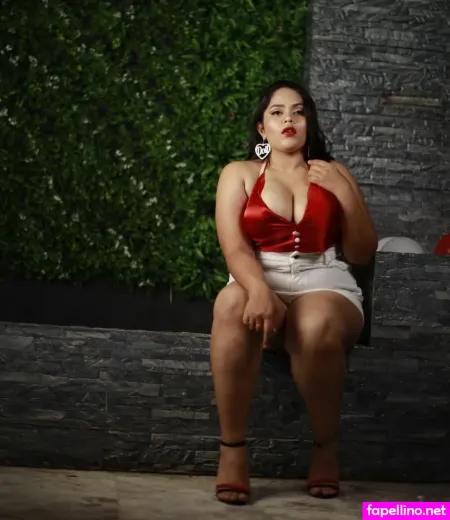 Fire Fly OnlyFans Thumbnail #QM0RJVmOr8