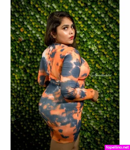 Fire Fly OnlyFans Thumbnail #glVZ3Glnmb