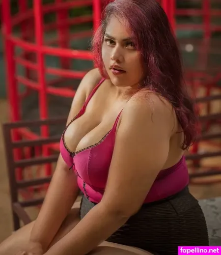 Fire Fly OnlyFans Thumbnail #vQNTVhHFGN