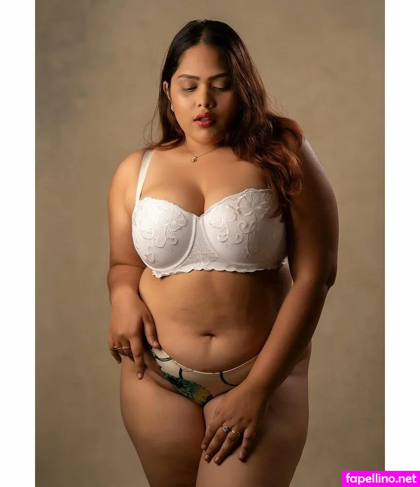 ___fire___fly9___, varthika r0 Nude Leaked OnlyFans Photo #m26q8tyfLa