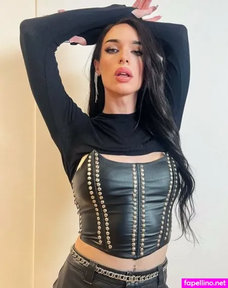 Fire Gal OnlyFans Thumbnail #Z2hGwywTDi