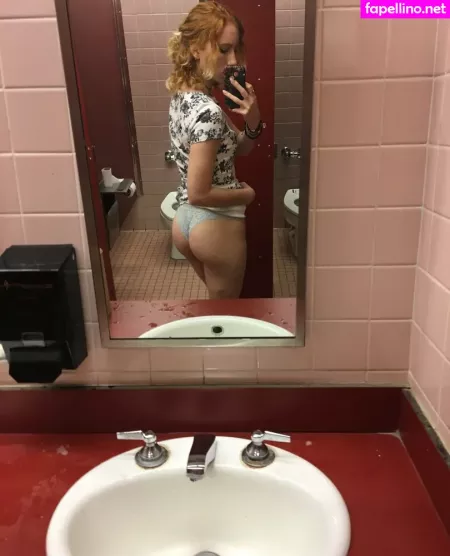 Firecrotchcutie OnlyFans Thumbnail #1ULOYZs0tP