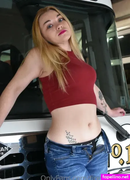 Firefighterxo OnlyFans Thumbnail #f5x3t0jPl9