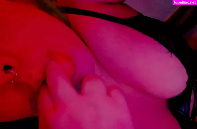 Firefliesowo 1 OnlyFans Thumbnail #SQazZgAuKo