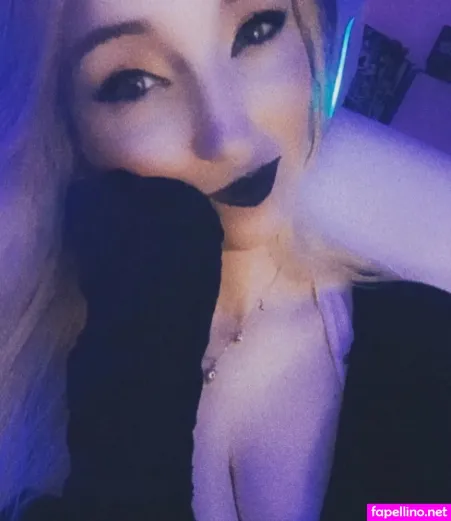 Firefly7723 OnlyFans Thumbnail #Lg2sd3bI2c