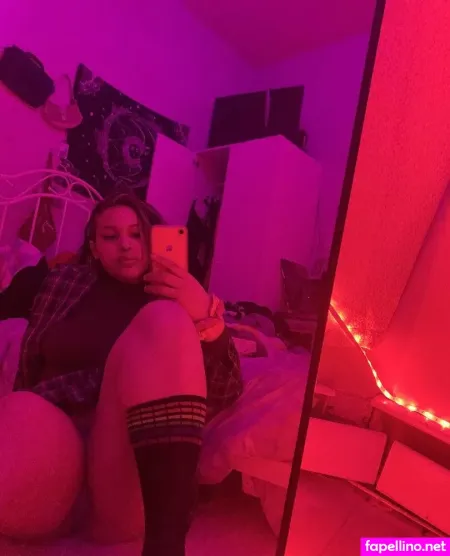 Firerosesage OnlyFans Thumbnail #1odCknNXwR