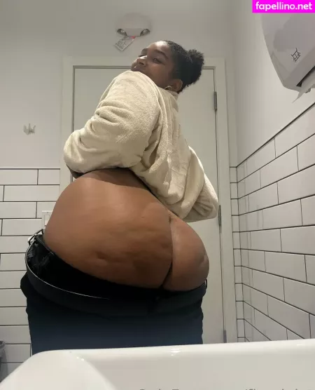 Fireviolet OnlyFans Thumbnail #SEAZ3Oo0ZP