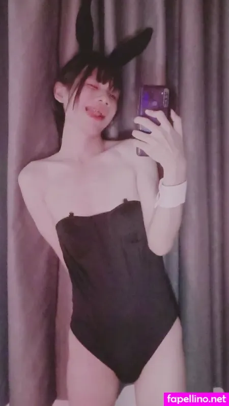 Fish L995 OnlyFans Thumbnail #eURB7ufxMA