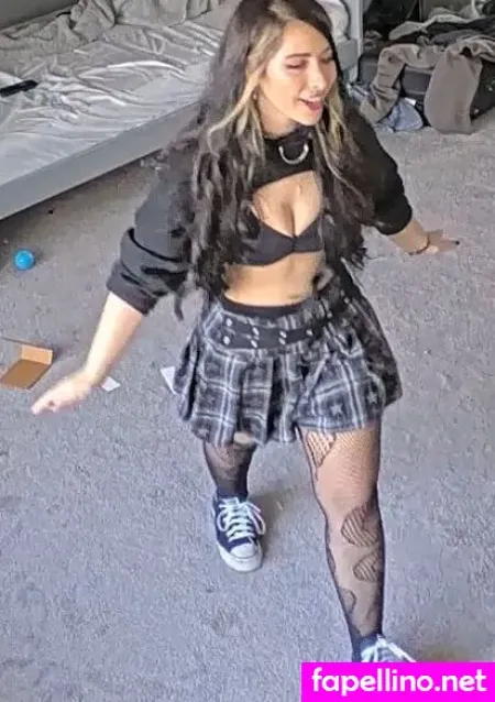 Fishtanklive OnlyFans Thumbnail #UBdNBHMacB