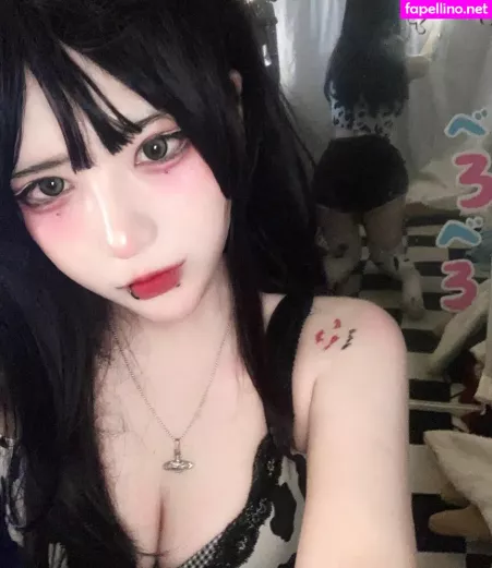 Fishzombie OnlyFans Thumbnail #0cQbVrSTYD