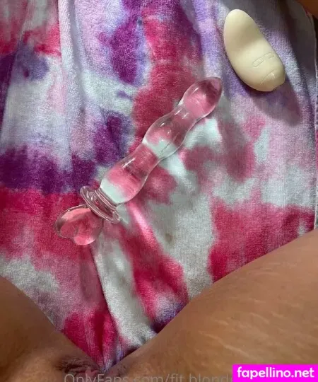 Fit Blonde Bombshell 2 OnlyFans Thumbnail #7xOAVY4bcd