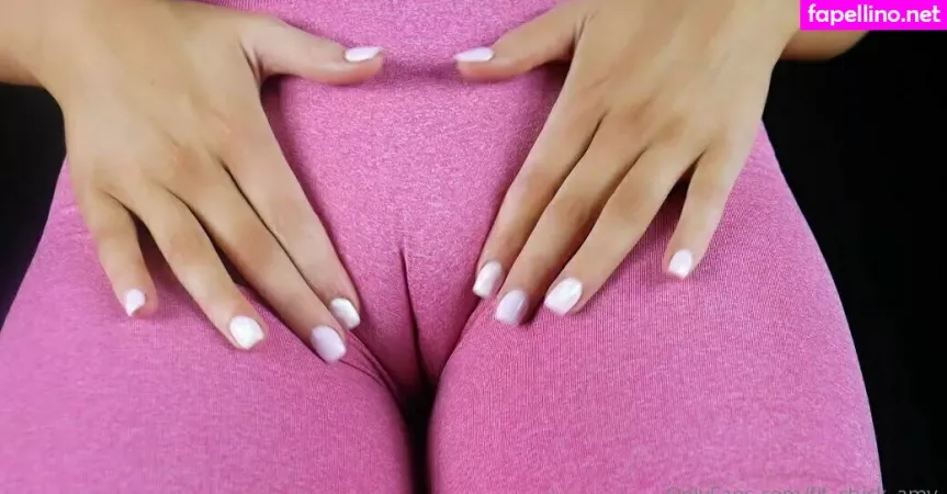 Fit Chick Amy OnlyFans Thumbnail #Sj5mVHTaaZ