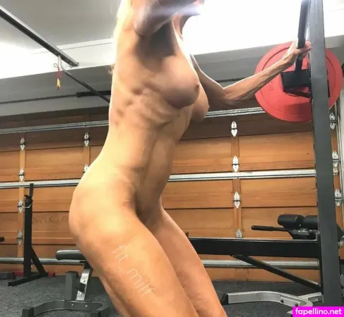 Fit Milf Main Profile Photo