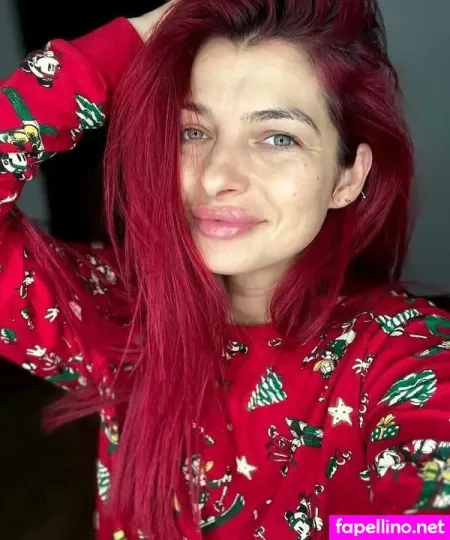 Fit Readhead Ruby OnlyFans Thumbnail #ZaUGGVNueN