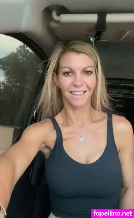 Fit Wife And Mom OnlyFans Thumbnail #0vN0Tk15ou