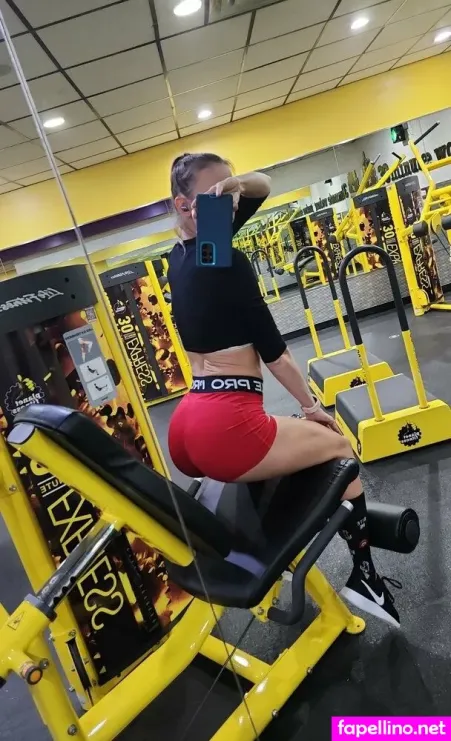 Fitdancerbody OnlyFans Thumbnail #3tQhr4BM3m