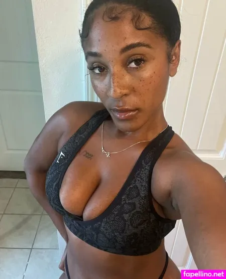 Fitgaragequeen OnlyFans Thumbnail #1H3XNNEn6z