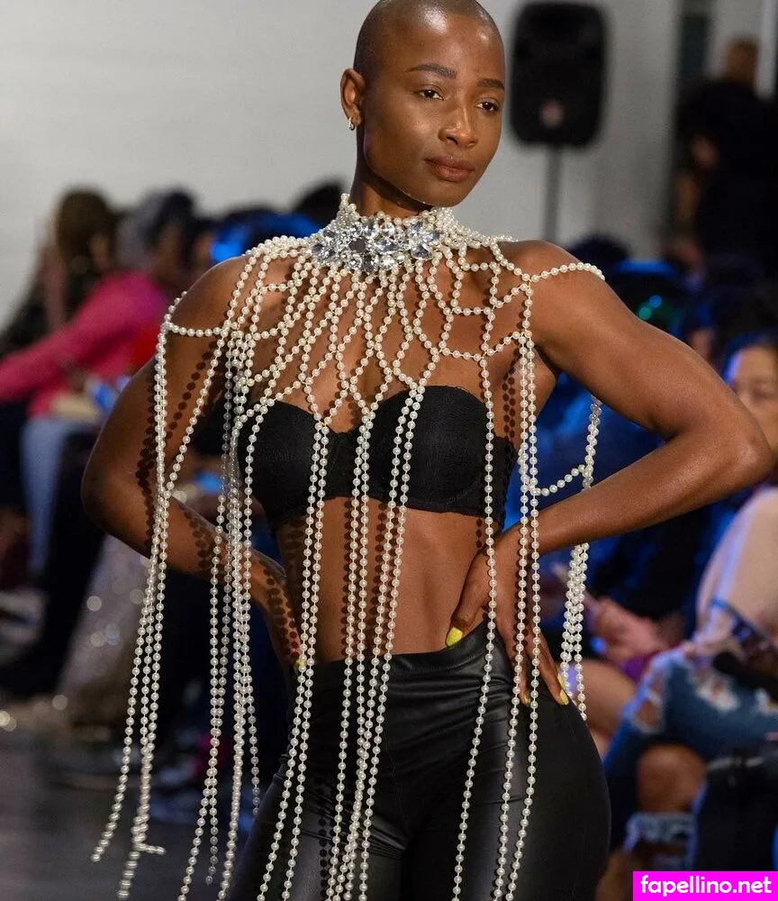 eleanorguanue, fitjuella, nalafitness Nude Leaked OnlyFans Photo #GhMJlSdogZ