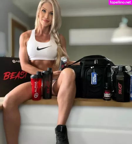 Fitmodelmum OnlyFans Thumbnail #dVAgZ1OQBu