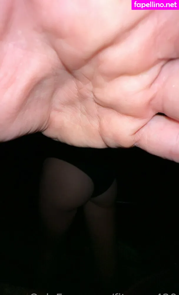 Elizabeth, fitmom420, fitmomology42 Nude Leaked OnlyFans Photo #BNIA6EHpVi