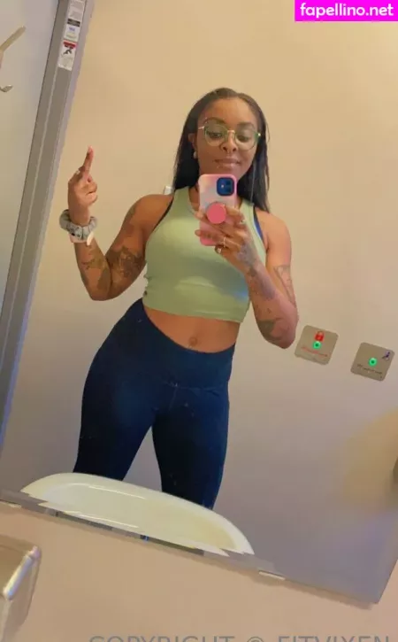 Fitvixenfree OnlyFans Thumbnail #7W8TktvEME