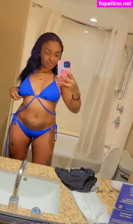 Fitvixenfree OnlyFans Thumbnail #Lca2iUbshK