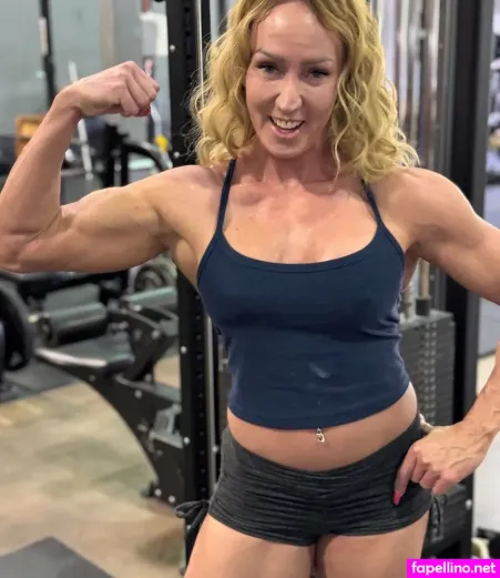 Fitwifejewels OnlyFans Thumbnail #ijg5q4jgGi