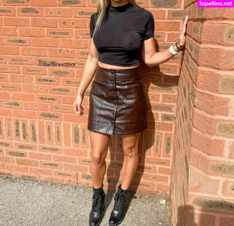 Fitwifenextdoor OnlyFans Thumbnail #MOBJN6LQIK
