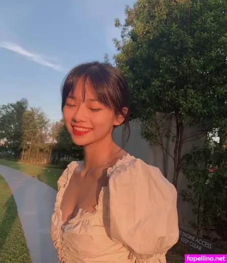 Fivefootbaby Main Profile Photo