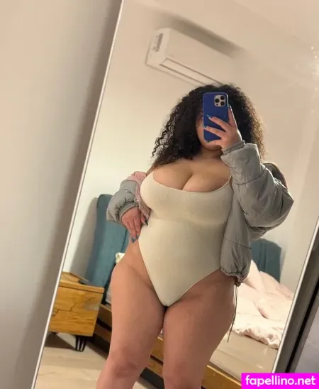 Fizzyhasrizz OnlyFans Thumbnail #sv10VqDG4q