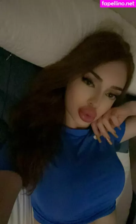 Fla03via OnlyFans Thumbnail #0Br4pG12vx