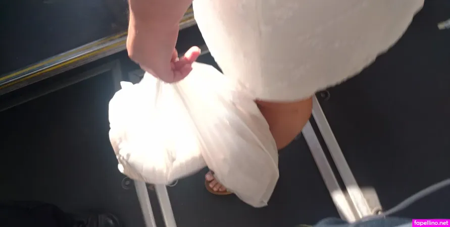 Flagras De Amigas OnlyFans Thumbnail #FNvzinUXNU