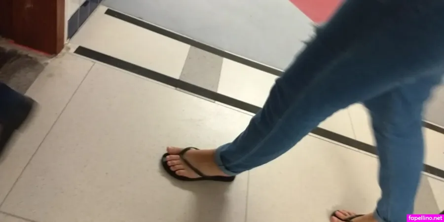 Flagras De Amigas OnlyFans Thumbnail #TPTsx4sPmg