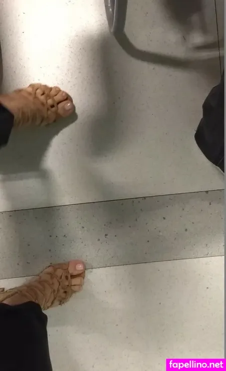 Flagras De Amigas OnlyFans Thumbnail #bFXkvquR2V