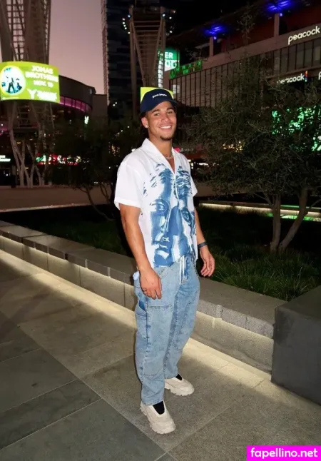 Flamejames OnlyFans Thumbnail #OxJPAIRoLN