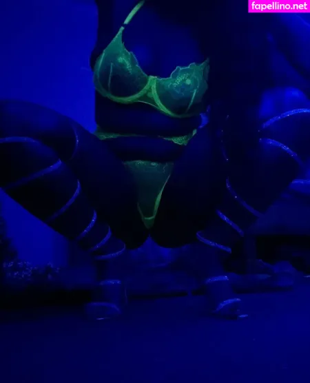Flamelilly OnlyFans Thumbnail #1nTFuiE75n