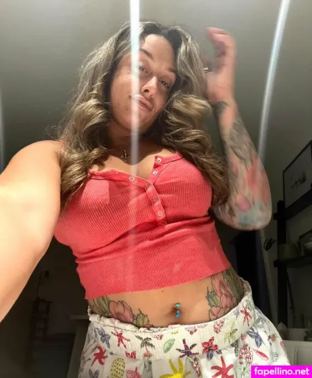 Flaminghoe123 OnlyFans Thumbnail #A2XzkKByZU