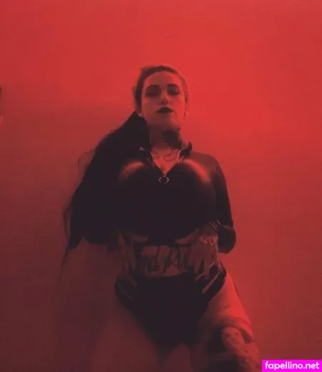 Flareonxfree OnlyFans Thumbnail #i6YMRxip6a