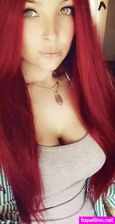 Flashinaa OnlyFans Thumbnail #8LHpKUfzKg