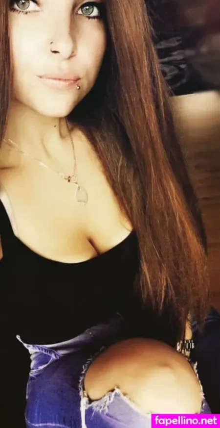 Flashinaa OnlyFans Thumbnail #Y0XMltYsdu