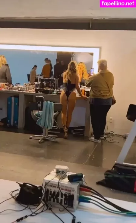 Flavia Alessandra OnlyFans Thumbnail #9t5my6jq1i