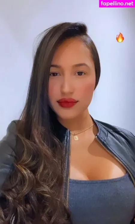 Flavia Carolayne OnlyFans Thumbnail #yMwNNQ1F0P