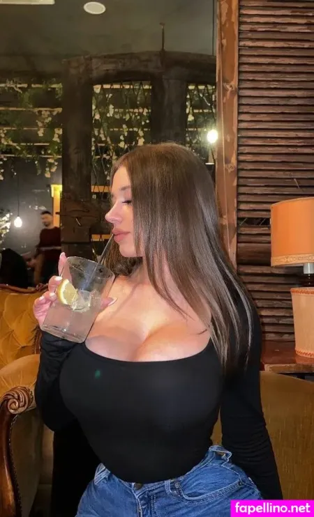 Flaviasemm OnlyFans Thumbnail #5xL0Y7yVU8
