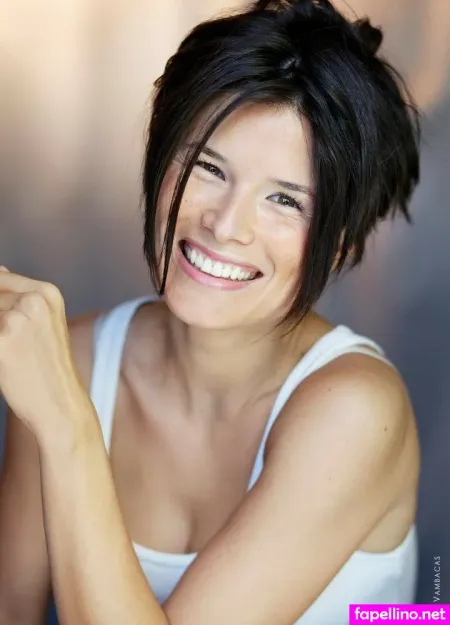 Flavie Pean OnlyFans Thumbnail #7obbNQBZAa