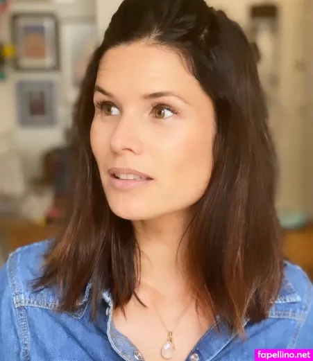 Flavie Pean OnlyFans Thumbnail #LfsT8GVR7k