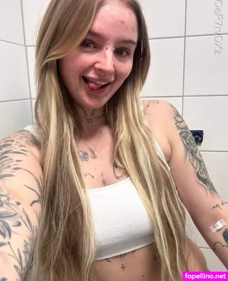 Flawing Hot OnlyFans Thumbnail #KYNLLDyCoN